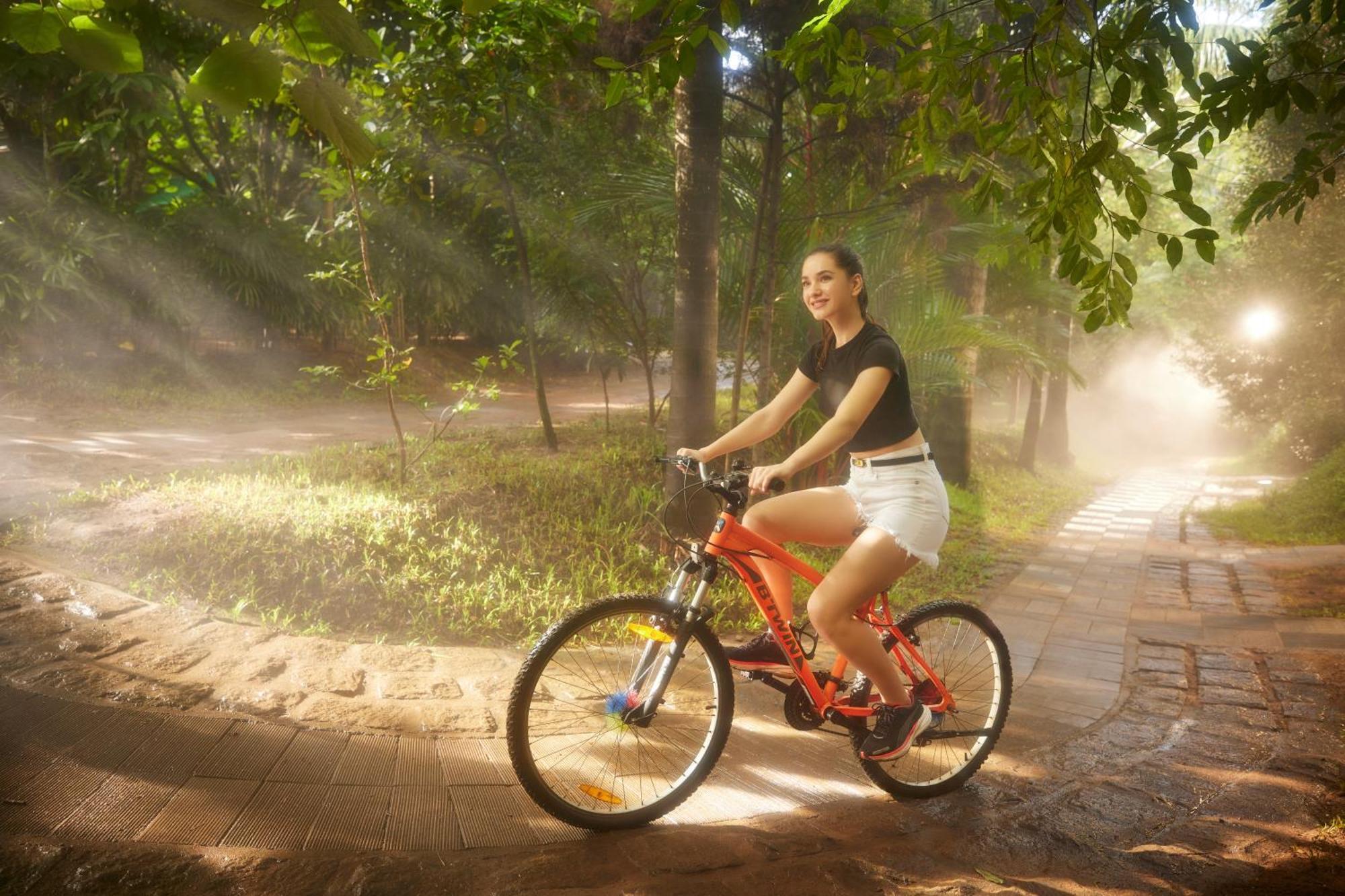 Casa Rio Resorts Athirappilly Eksteriør bilde